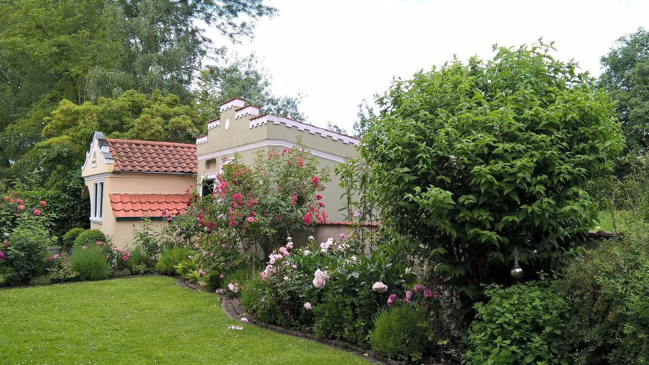 Das Kleine Hotel Iphofen, Fruehstueckszauber, No Waste, Nachhaltig, Nahe Aller Weingueter, Knauf Gips Kg Und Connekt, Kleines Secret Mit Garten & Terrassen, Tv Mirrorring, 55" Tv, Fine Dining, Hunde Willkommen Exterior foto