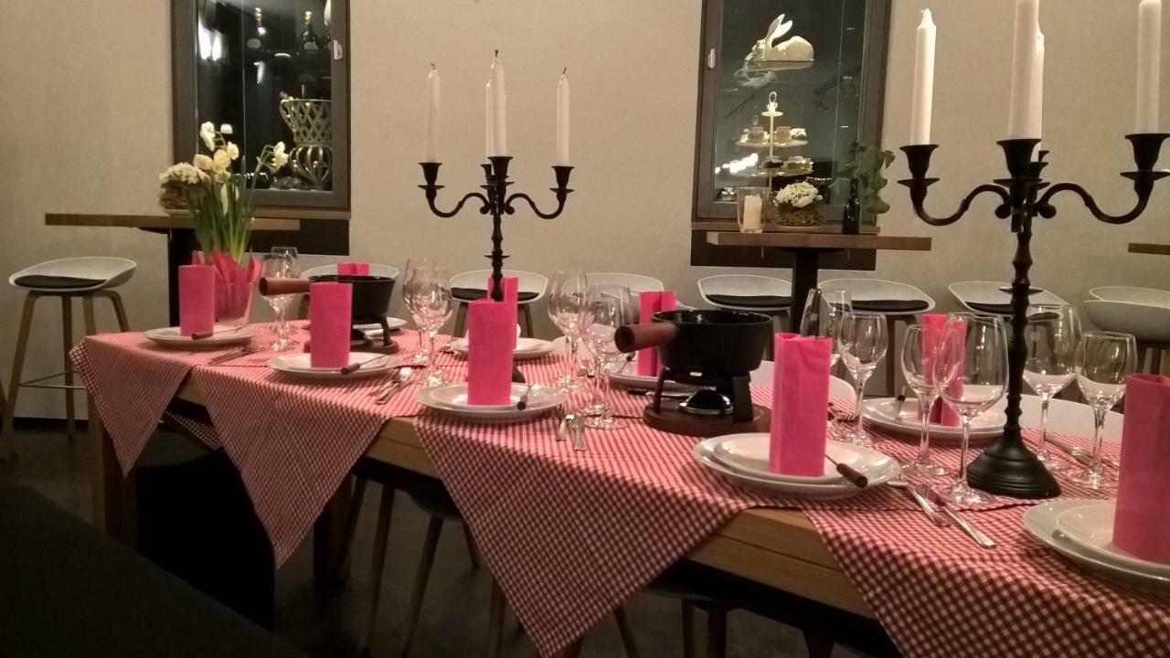 Das Kleine Hotel Iphofen, Fruehstueckszauber, No Waste, Nachhaltig, Nahe Aller Weingueter, Knauf Gips Kg Und Connekt, Kleines Secret Mit Garten & Terrassen, Tv Mirrorring, 55" Tv, Fine Dining, Hunde Willkommen Exterior foto